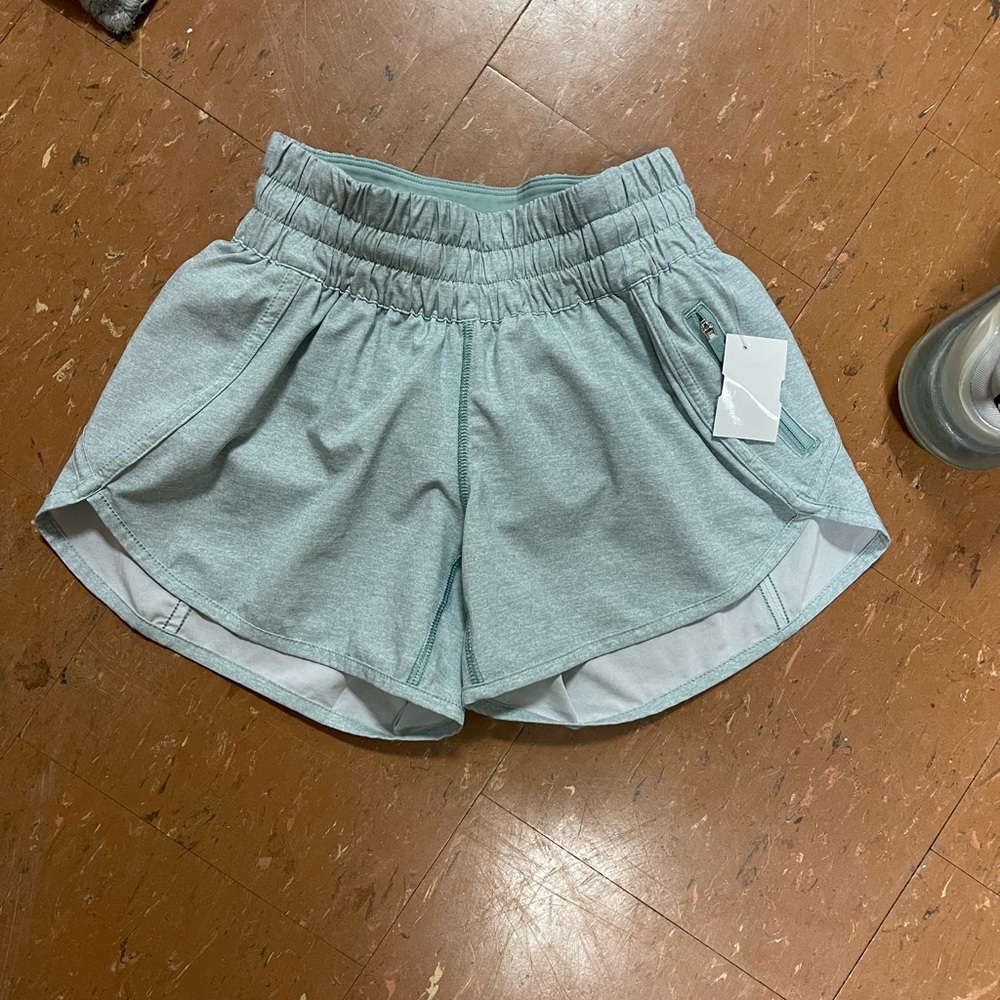 XS lulu lemon shorts